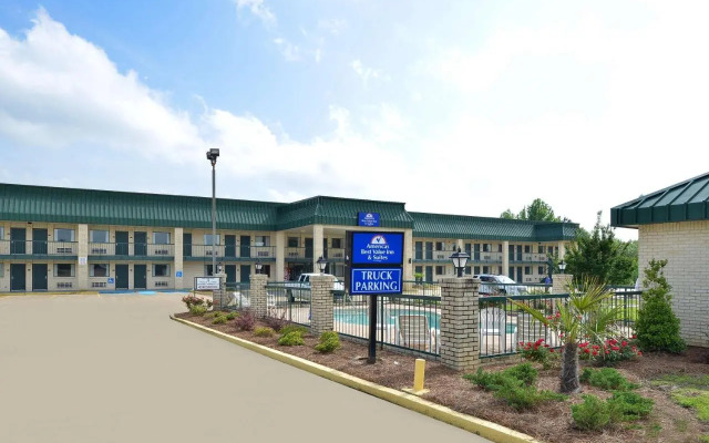 Western Inn Suites