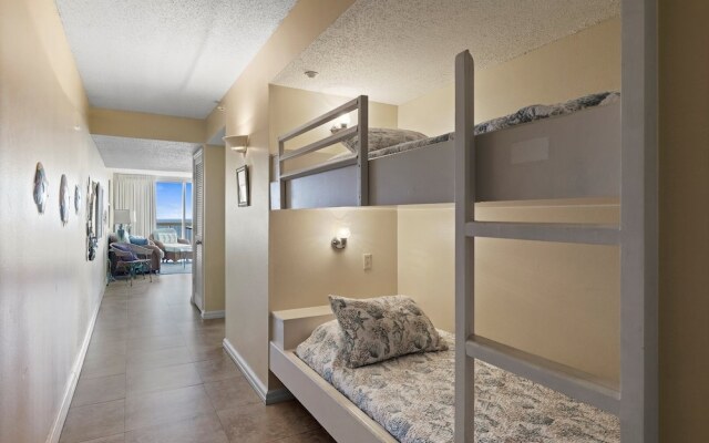 Pelican Beach 1908 1 Bedroom Condo by Pelican Beach Management