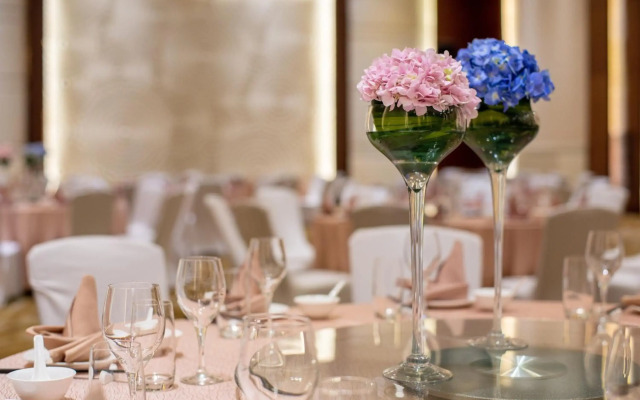 Crowne Plaza Shanghai Xiayang Lake by IHG
