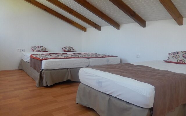 House With 2 Bedrooms in Deshaies, With Wonderful sea View, Enclosed G