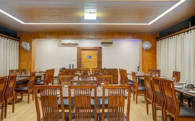 Treebo Hotel Shivas