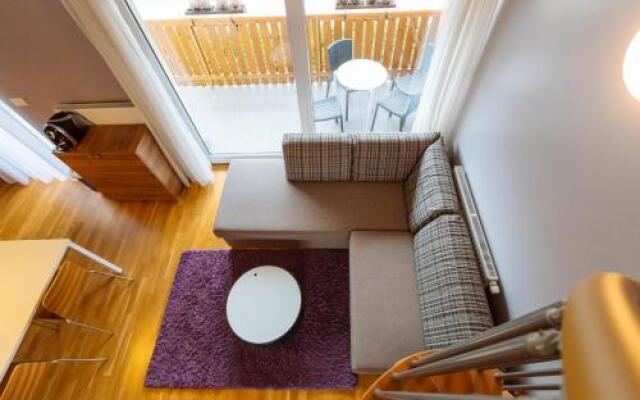 Maline Apartments
