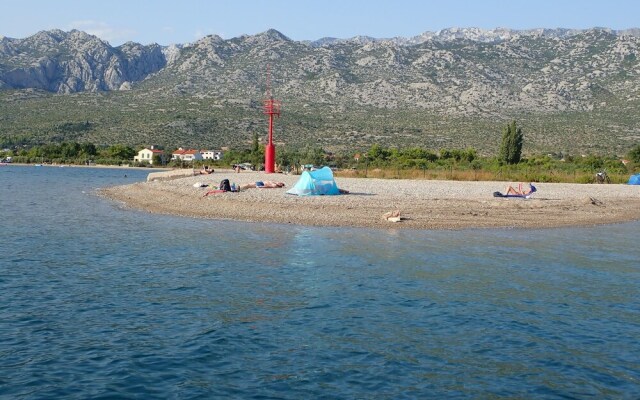 Apartments Pinka 30 M From The Sea