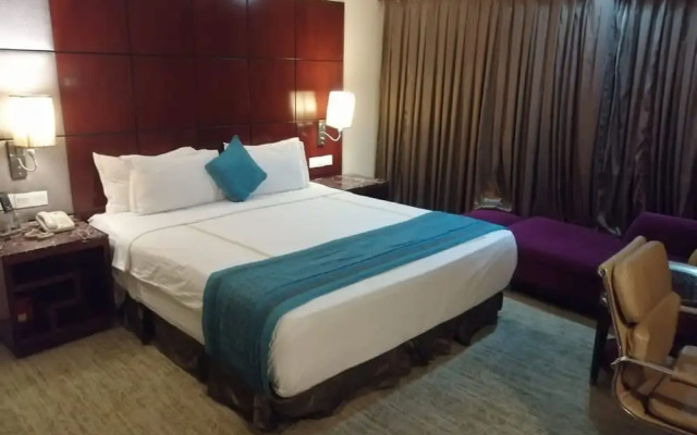 Best Western Sky City