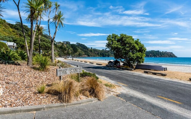 Condo on the Beach at the Sands Onetangi