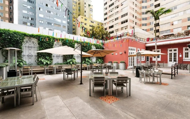 Mercure Ariosto Lima