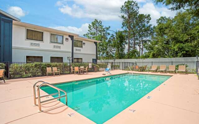 Best Western Wakulla Inn & Suites