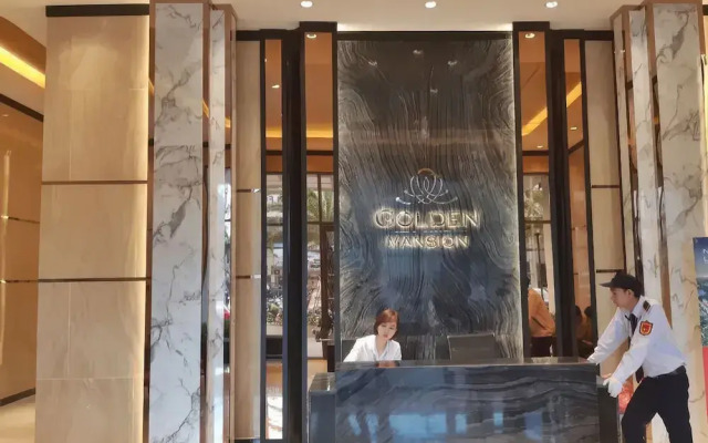 Golden Mansion - Transit Apt Free POOL & GYM