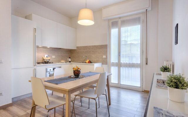 Polo Universitario by Mmega