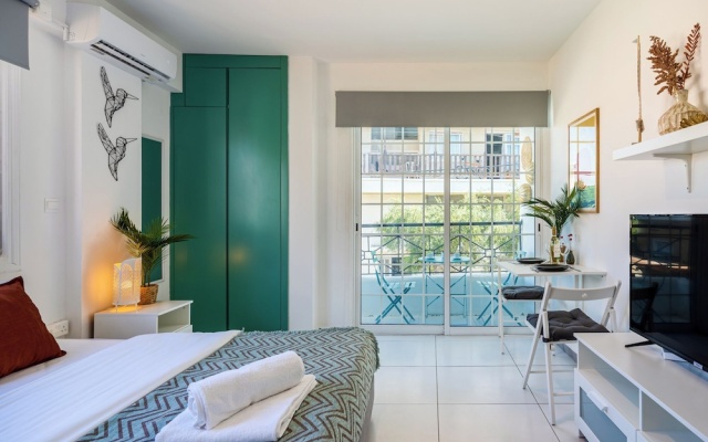 Sofia's Cosy Studio & Balcony in Larnaca