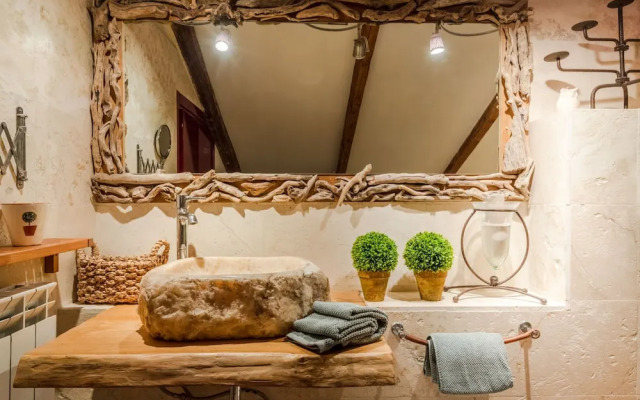 The Rooftop Penthouse