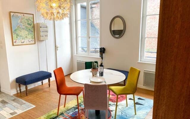 Duplex au coeur de Saint Valery, rue principale