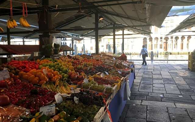Antico Mercato Bed  Breakfast