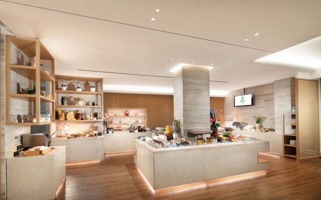 Holiday Inn Shanghai Hongqiao Central by IHG