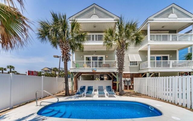 An Amazing Surfside Beach Escape