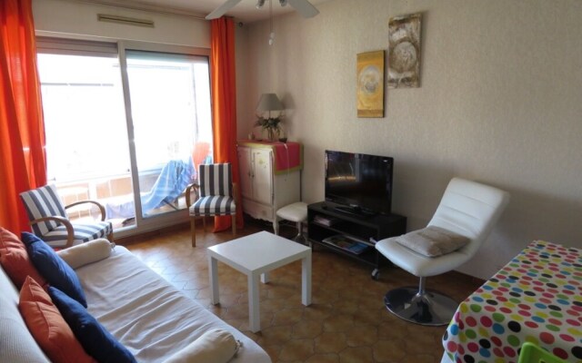 Apartment With one Bedroom in Saint-mandrier-sur-mer, With Wonderful s
