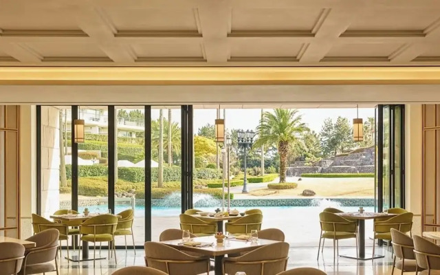 Grand Josun Hill Suite