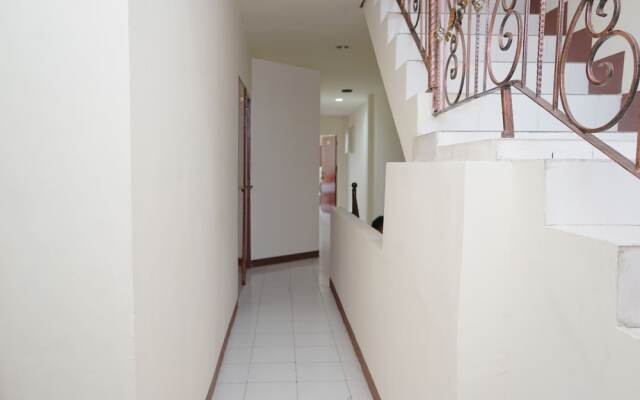 OYO 2536 Hotel Tanjung