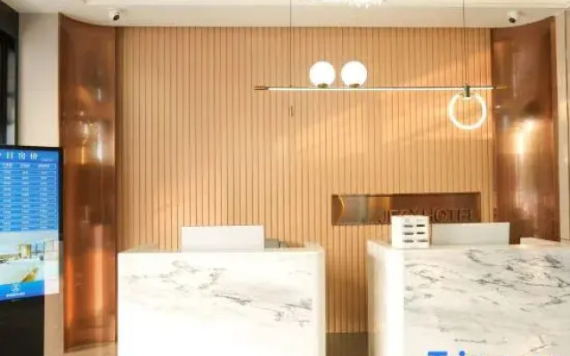 JiFengSmartEnjoymentHotel