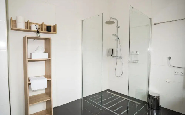 Bed and Breakfast Outlet Hotel