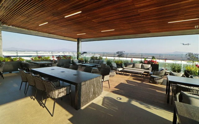 Holiday Inn Hotel & Suites Mexico Felipe Angeles Airport
