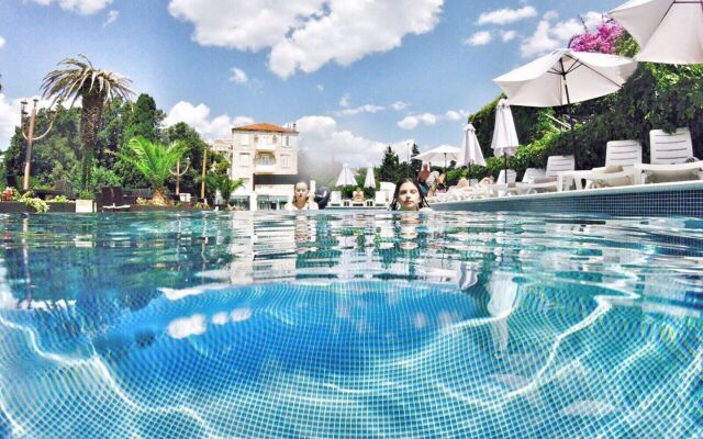 Hotel Aquarius