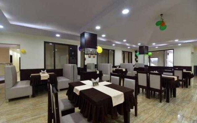 Oyo 28397 Hotel Anant