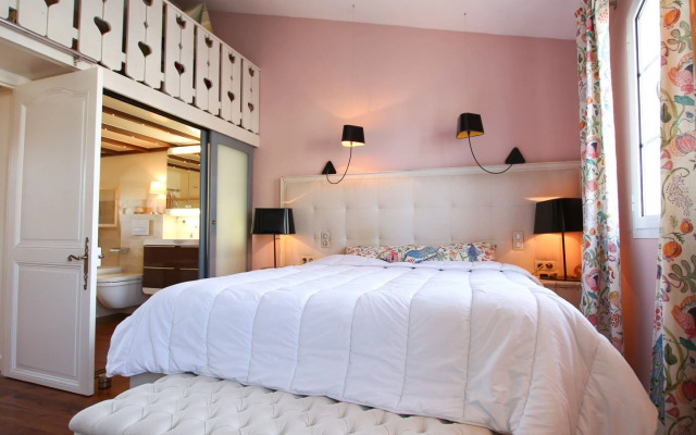 Lovely Holiday Home in Port Grimaud With Terrace