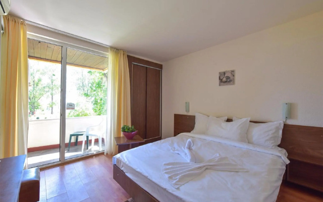 Complex Mediteranean Mamaia