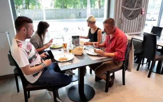 Armada Holiday House