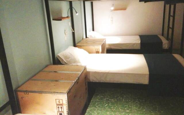 Blue Bicycle House - Hostel