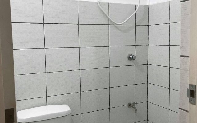 Meaco Royal Hotel - Malabon