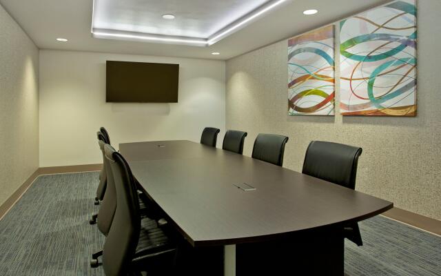 Holiday Inn Express & Suites Austin Downtown - University by IHG