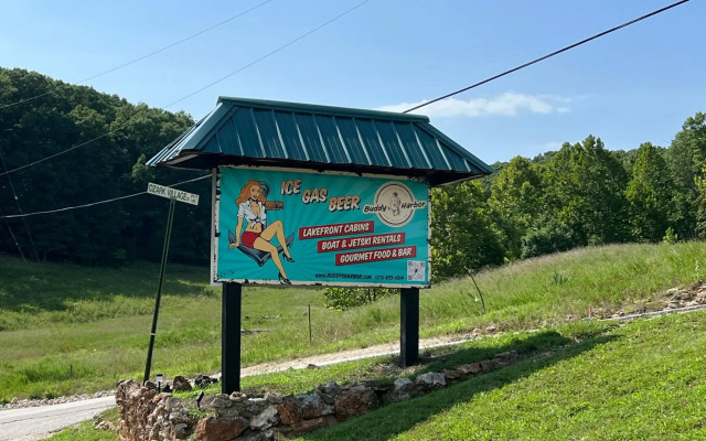 Buddy's Harbor
