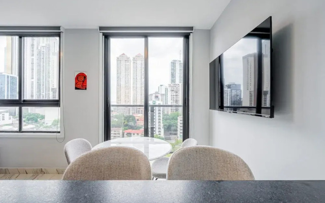 w Situated 1BR w Beautiful View in Calle 50