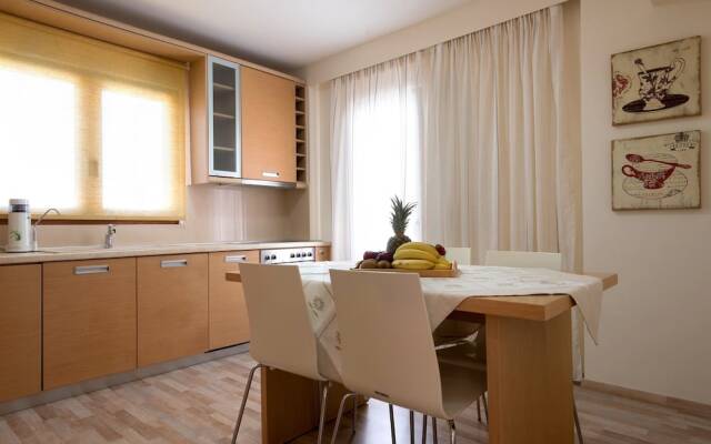 Leste Luxury Homes