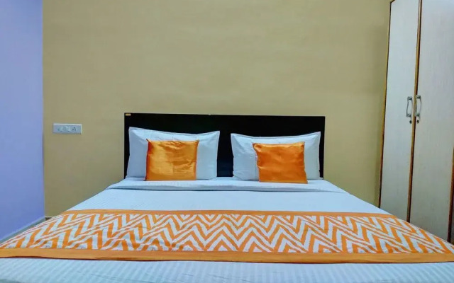 OYO 10450 Breeze inn