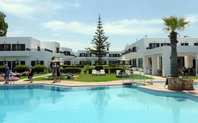 Geraniotis Hotel & Resort