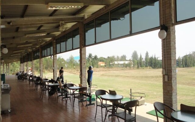 Mountain Creek Golf Resort & Residences