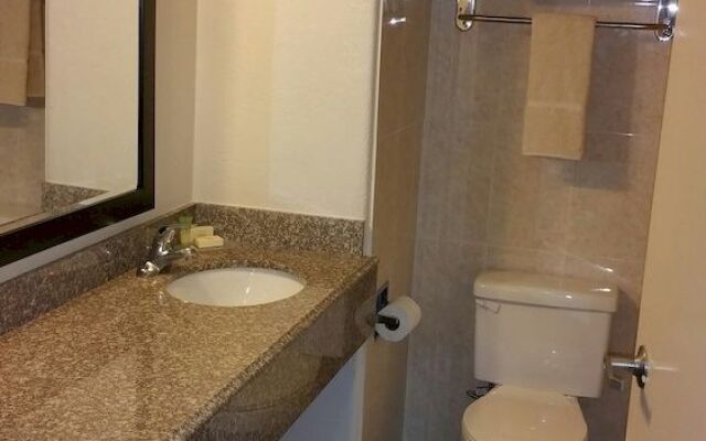 Quality Inn Hobby Airport