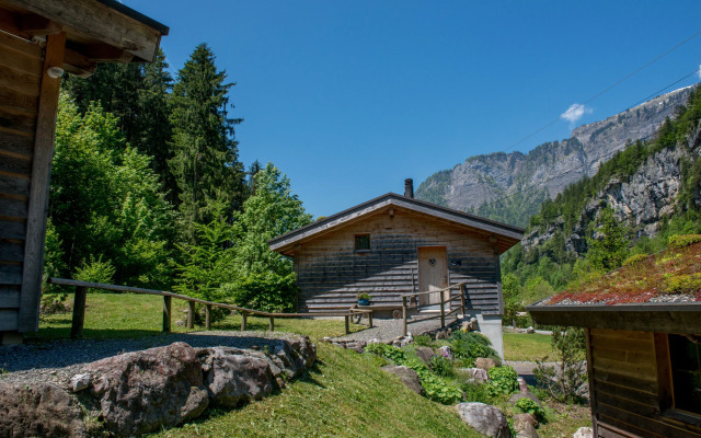 Hüttenhotel Husky Lodge