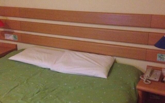 Home Inn (hanzhong buxingjie)