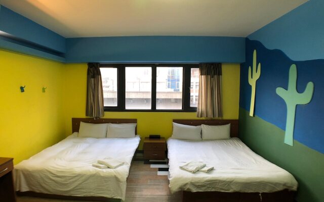 Taichung Calfhouse Hostel