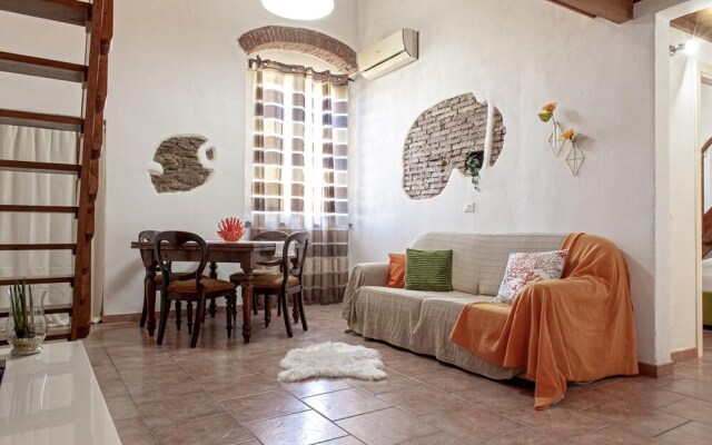 Harbour House in Livorno