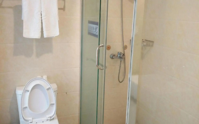 Shanghai Zhaozhong Holiday  Hotel