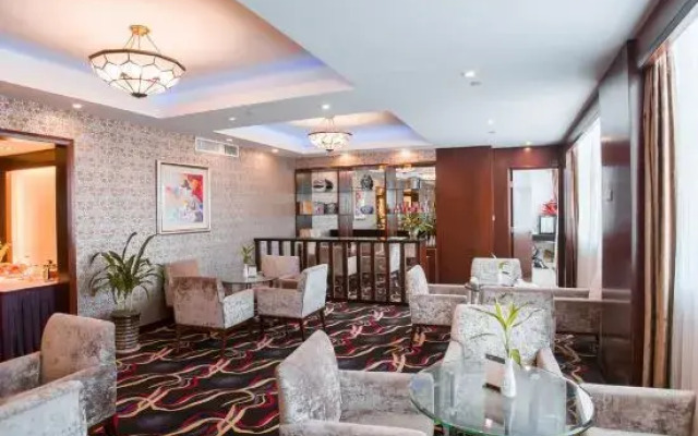 Shenlong New World Hotel