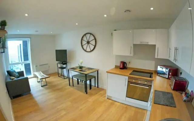 Luxury Apartment Near Piccadilly Station