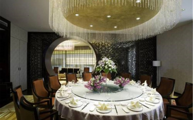 Royal International Hotel