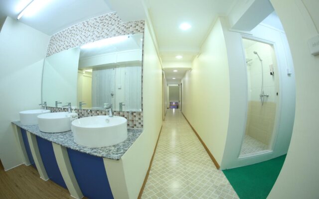 November Hostel