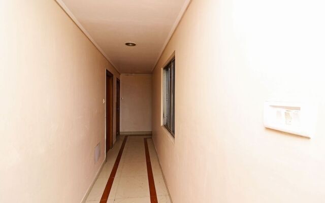 OYO 29941 Hotel Hukum Palace
